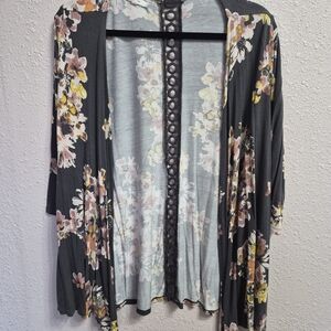 Maurices Floral Kimono Cardigan - Black and Pink